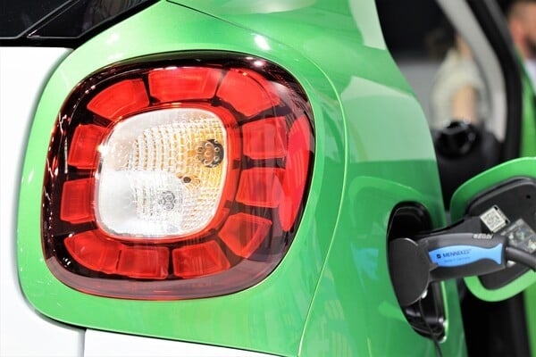 undefined cf2e08be060f0bf1c14eeb8a532384fd