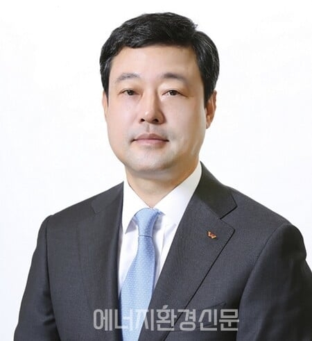 undefined adcd35cb842d8623f63ff79076ad2e90